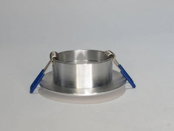 MR16 Stainless Straight