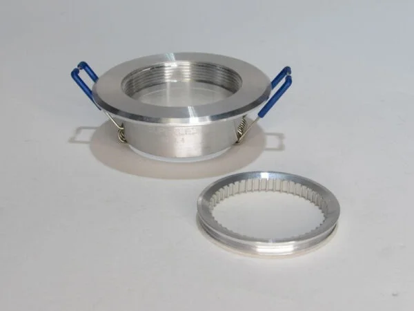 MR16 Stainless Straight